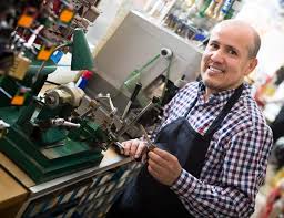 Qual o Valor de um Chaveiro em Fortaleza carlos chaveiro